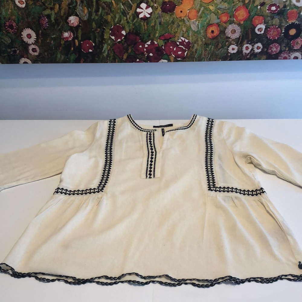 Scotch & Soda embroided summer top.